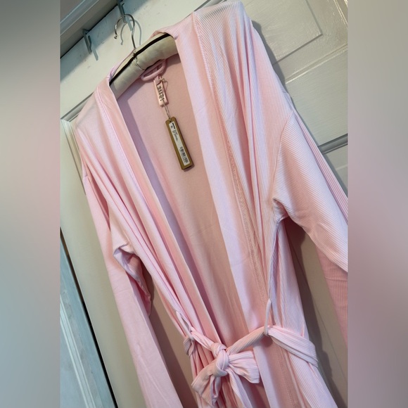 SKIMS Valentine’s Cherry Blossom Pink Soft Lounge Long Robe Medium Rib NWT New M - Picture 6 of 15